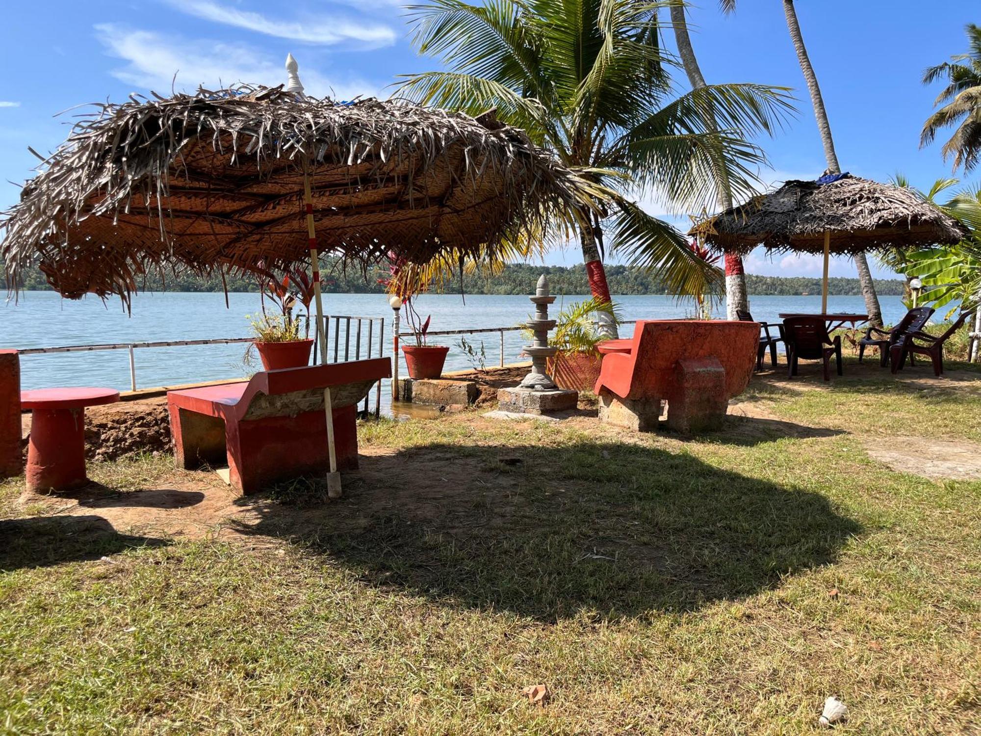 Lake Homes Varkala Exterior foto
